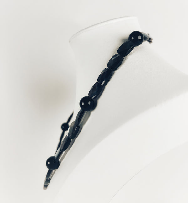 (MARKDOWN ALERT‼️) MOTHER-OF-PEARL & BLACK ONYX NECKLACE WITH WHITE TOPAZ-STUDDED LOBSTER CLASP NECKLACE 22"  (MW 157)
