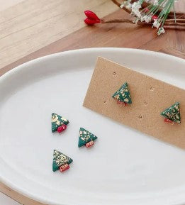 XMAS POLYMER CLAY STUDS