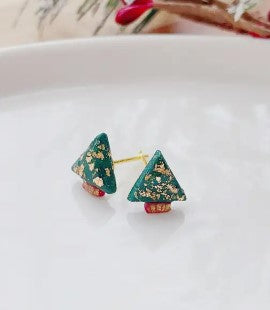 XMAS POLYMER CLAY STUDS
