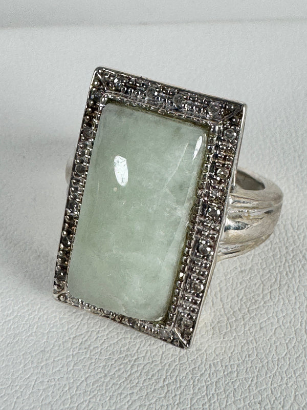 MILKY QUARTZ BAR RING SIZE 7 (MW 343)