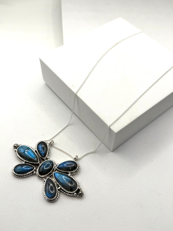 HIGH-FLASH LABRADORITE CLUSTER FLOWER ADJUSTABLE NECKLACE 18-20" (JR 125)