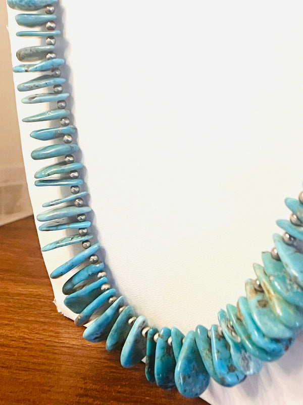 KINGMAN TURQUOISE & NAVAJO PEARLS BEADED NECKLACE 32" (LB 29)