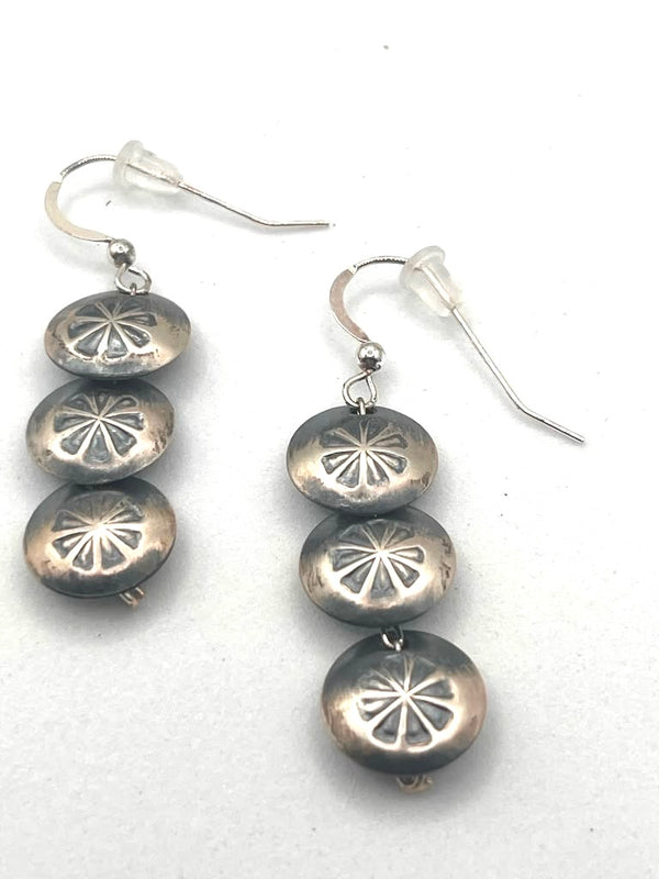 NATIVE HANDMADE PILLOW BEADS FISHHOOK EARRINGS BY MARY ANN KELLEY (LB 25)