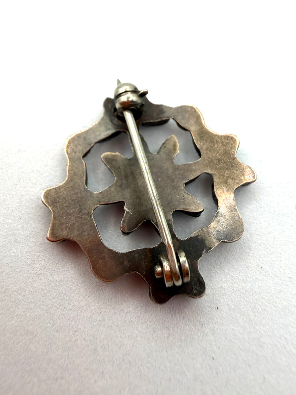 ZUNI HANDMADE NEEDLE POINT KINGMAN INLAY PENDANT (LL 15)