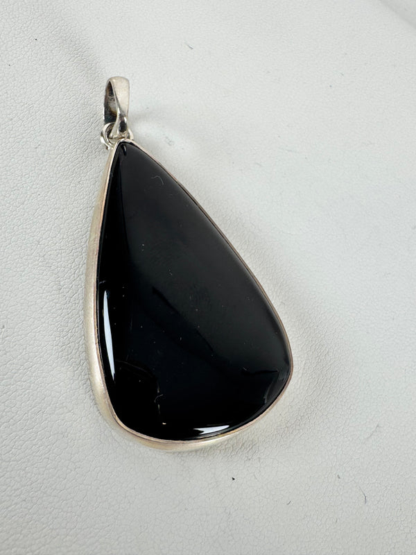 BLACK ONYX PENDANT (MW 266)