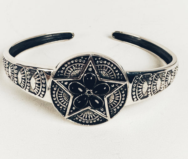 BLACK ONYX HESPERA CUFF (MW 192)
