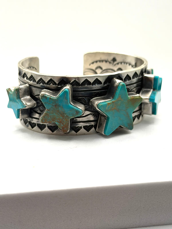 RARE EUREKA COUNTY MINE #8 TURQUOISE STARS LEROY JAMES STATEMENT CUFF (NP 13)