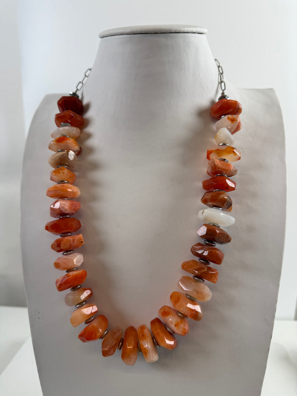 ORANGE AGATE & FACETED HEMATITE SPACERS STATEMENT NECKLACE 20-24" (MW 398)