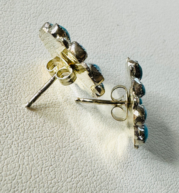 ZUNI HANDMADE SLEEPING BEAUTY TURQUOISE CLUSTER POST BACK EARRINGS (CO 94)