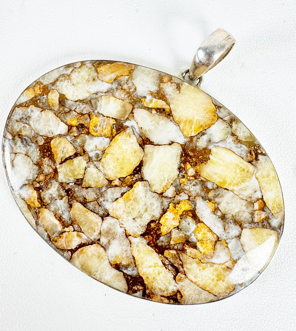 EGYPTIAN ALABASTER OVAL PENDANT (PW 5)