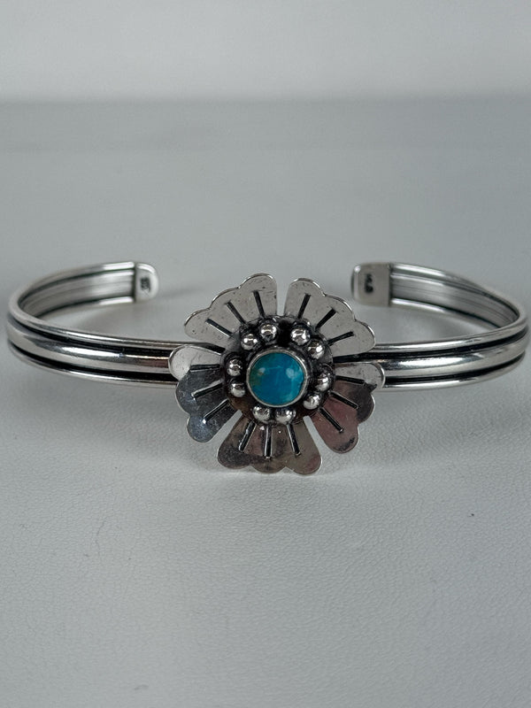 KINGMAN TURQUOISE FLOWER CUFF (CO 28)