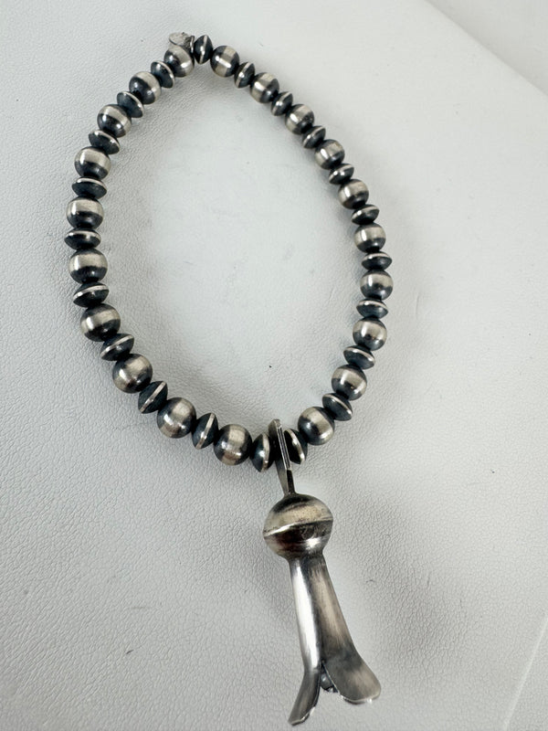 NAVAJO & SAUCER PEARLS CHARM BRACELET (MW 260)