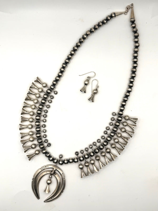EMER THOMPSON NATIVE HANDMADE BLOSSOM SQUASH BLOSSOM NECKLACE 21" & FISHHOOK EARRINGS SET (NP 34)