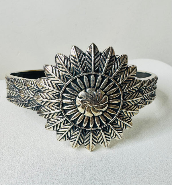 ALL STERLING SILVER SUNFLOWER CUFF (JR 13)