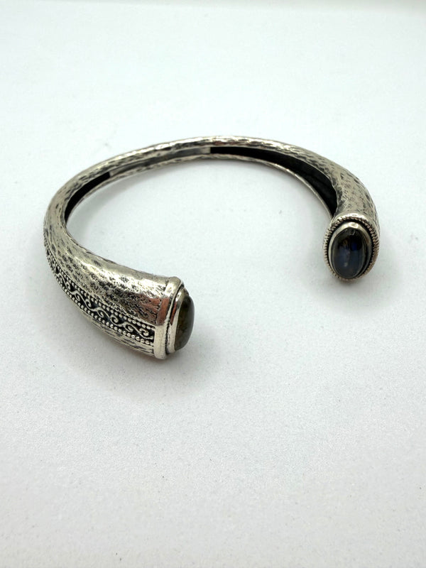 VINTAGE STERLING SILVER LABRADORITE CUFFS (JR 113)