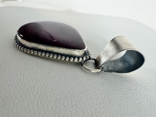 NATIVE HANDMADE PURPLE SPINY DROP PENDANT (CO 63)