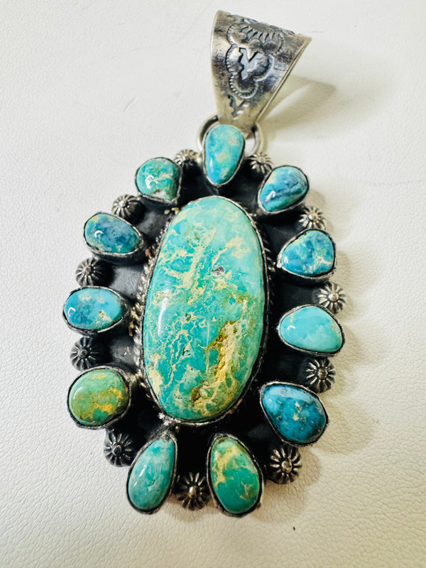 NATIVE HANDMADE CARICO LAKE TURQUOISE CLUSTER PENDANT BY T. NEZ SR. 3" (LB 10)