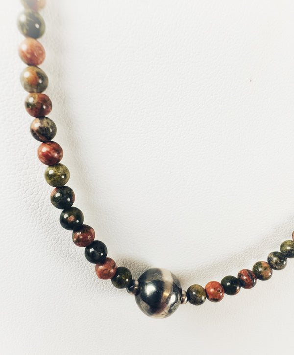 UNAKITE SINGLE NAVAJO PEARL NECKLACE 18"