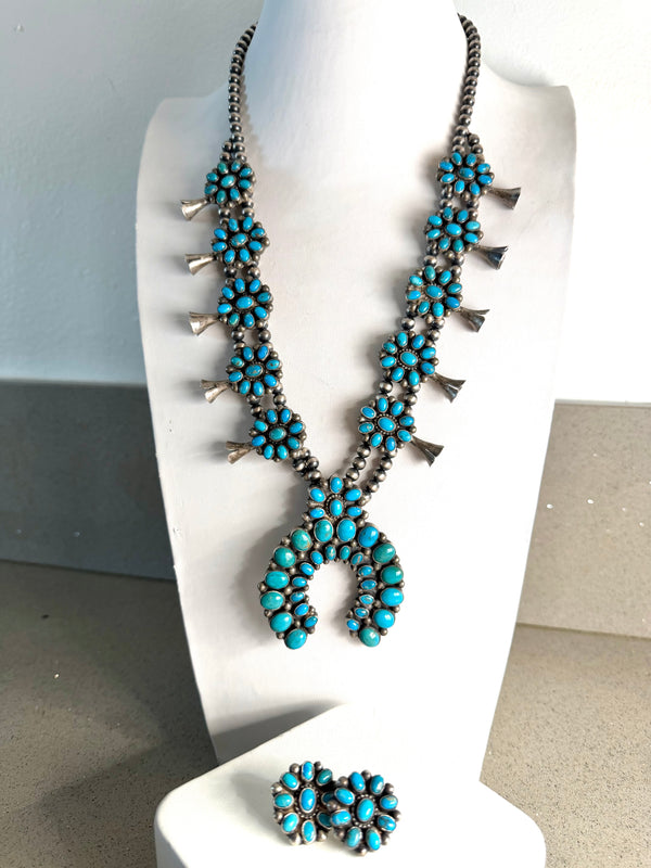 NATIVE HANDMADE KINGMAN TURQUOISE CLUSTER SQUASH BLOSSOM NECKLACE 25" & EARRINGS SET BY KATHLEEN CHAVEZ (CO 101)