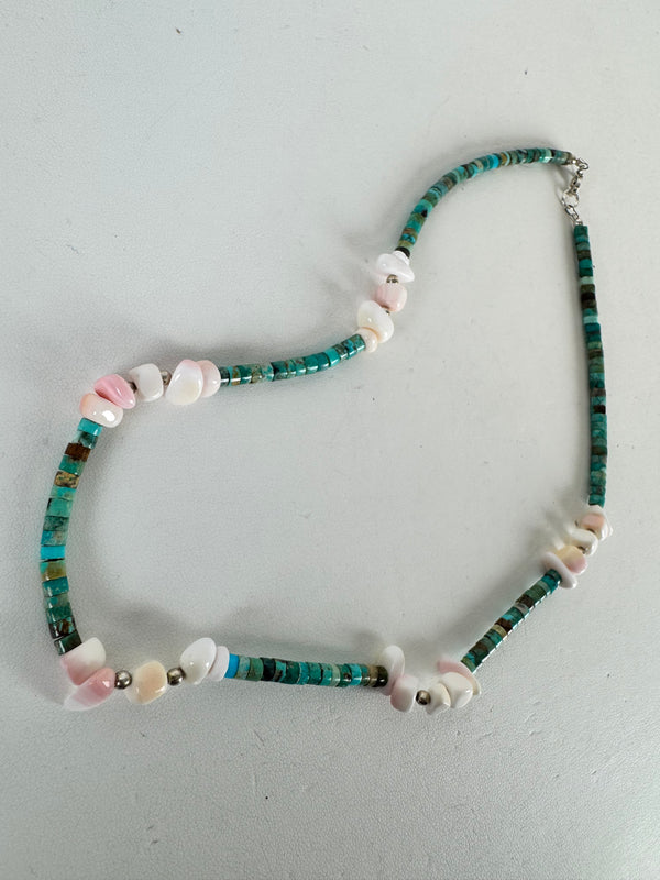 ROYSTON TURQUOISE & PINK CONCH BEADS STATEMENT NECKLACE 18" (MM 1)