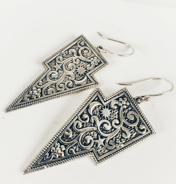 LIGHTNING BOLT EARRINGS BY HESPERA (DC 16)