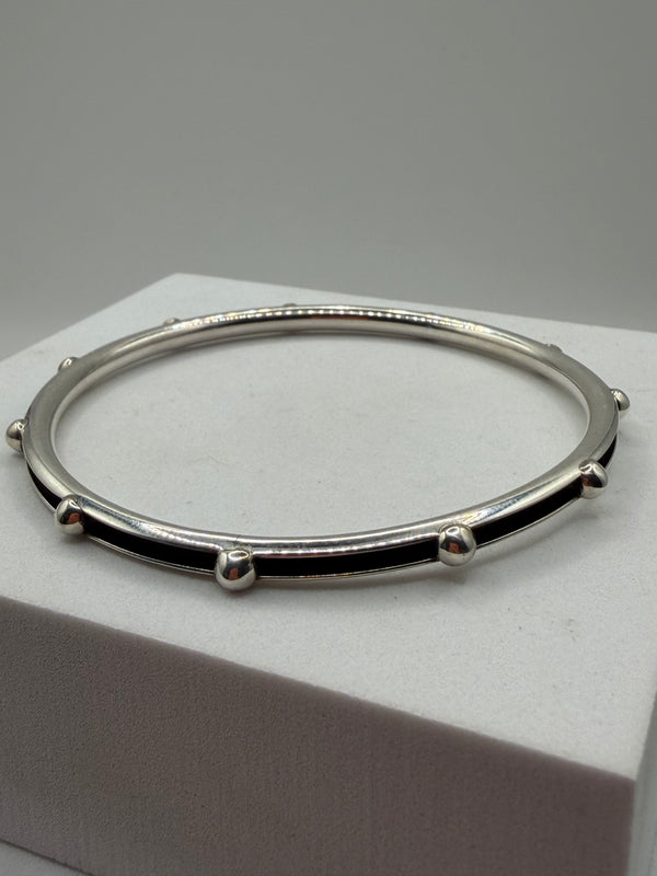 ALL STERLING SILVER STATEMENT 2 3/4" BANGLE (JR 119)