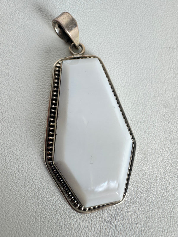 MULTISTONES COFFIN-SHAPED HALLOWEEN PENDANTS (AH 15)