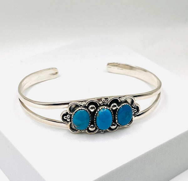 NATIVE HANDMADE BLUE RIDGE TURQUOISE CLUSTER ADJUSTABLE CUFF SIGNED HJC (JR 94)
