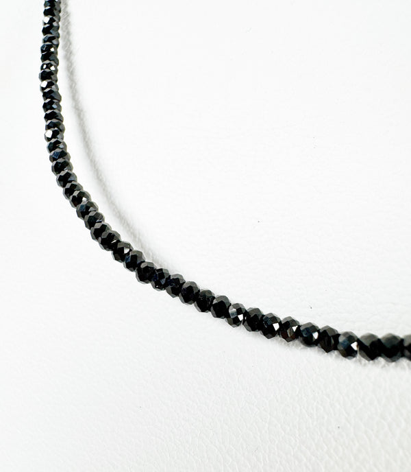 BLACK SPINEL BRACELET & NECKLACE SET (MW93)