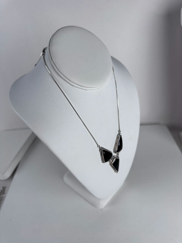 TRIPLE BLACK ONYX NECKLACE 15-19" (MW 276)