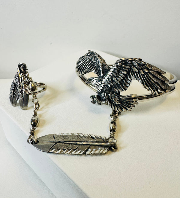 SOUTHWESTERN EAGLE HAREM BRACELET (RING SIZE 7) (JR 7)