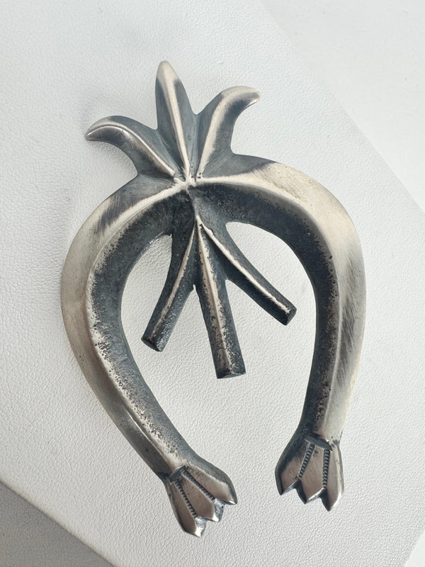 NATIVE HANDMADE ALL STERLING SILVER NAJA PENDANT STAMPED BY H. BIT'S(MW 341)