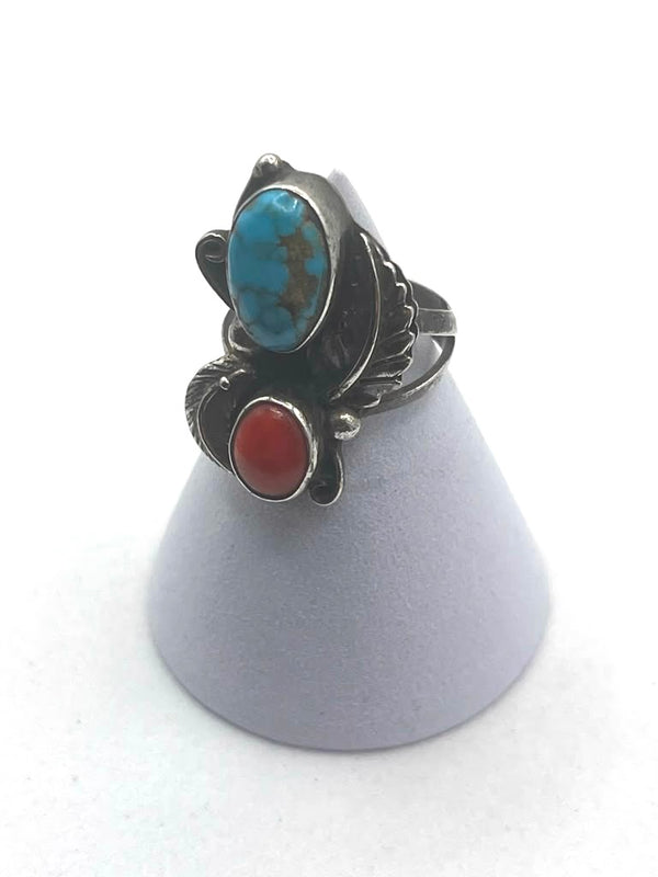 NATIVE HANDMADE KINGMAN TURQUOISE & CORAL RING SIZE 8 STAMPED "K" (MK 11)