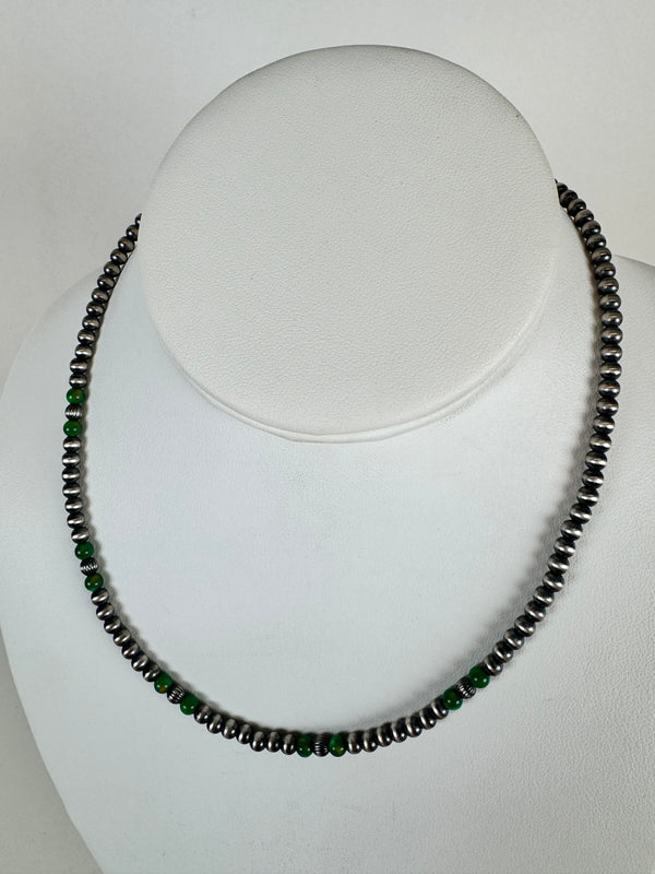 NAVAJO PEARLS & GREEN OPAL MAGNETIC CLASP NECKLACE 16" (LN 8)
