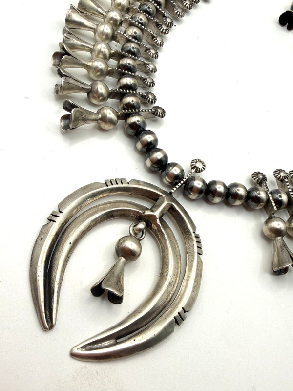 EMER THOMPSON NATIVE HANDMADE BLOSSOM SQUASH BLOSSOM NECKLACE 21" & FISHHOOK EARRINGS SET (NP 34)