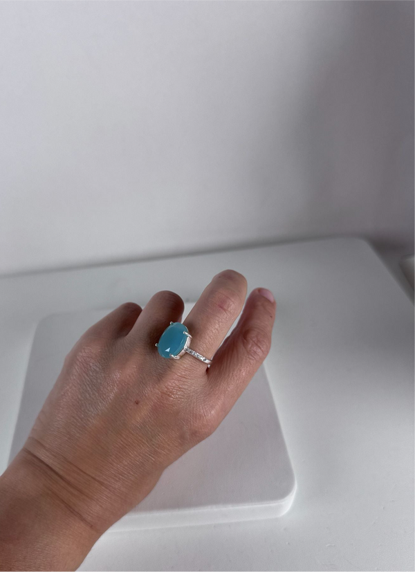 BLUE CHALCEDONY RING SIZE 9 (MW 279)