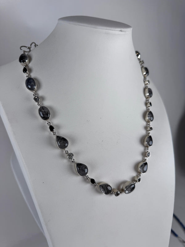 BLACK RUTILATED QUARTZ NECKLACE 18-22" (MW 296)