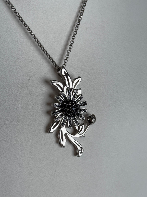 BLACK ONYX FLOWER NECKLACE (MW 300)