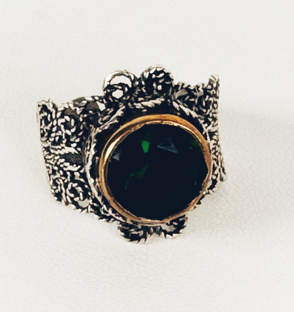 VINTAGE FACETED PERIDOT ADJUSTABLE RING (NJ 7)