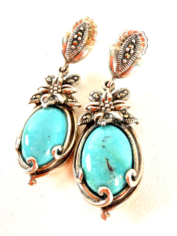 KINGMAN TURQUOISE VINTAGE STERLING SILVER POST BACK EARRINGS (RF 16)