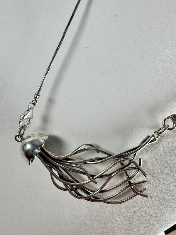 ALL STERLING SILVER MEDUSA NECKLACE 18" (MW 311)