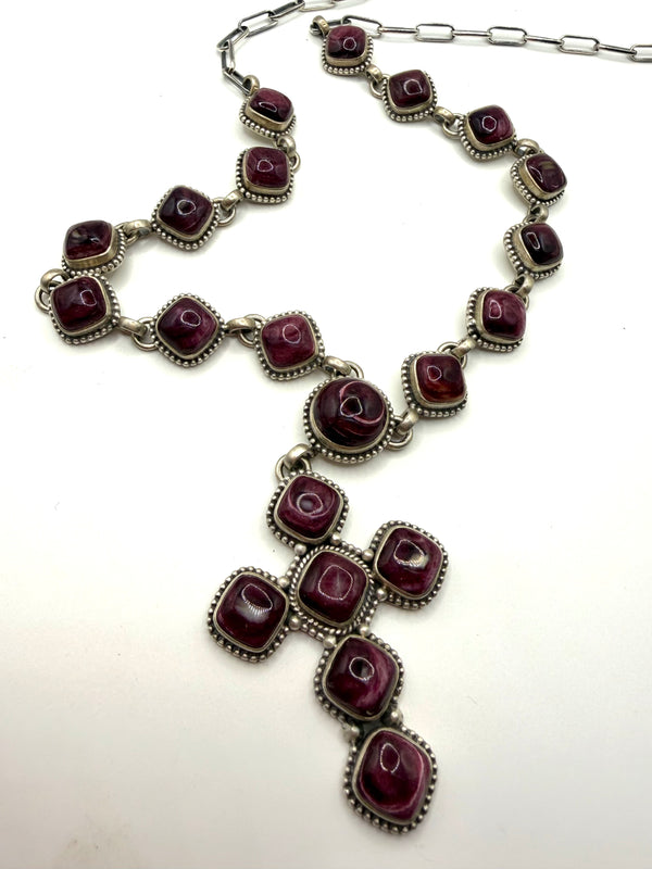 NATIVE HANDMADE PURPLE SPINY OYSTER STATEMENT ADJUSTABLE PAPERCLIP LARIAT 29" SIGNED BY K.N. (CO 120)