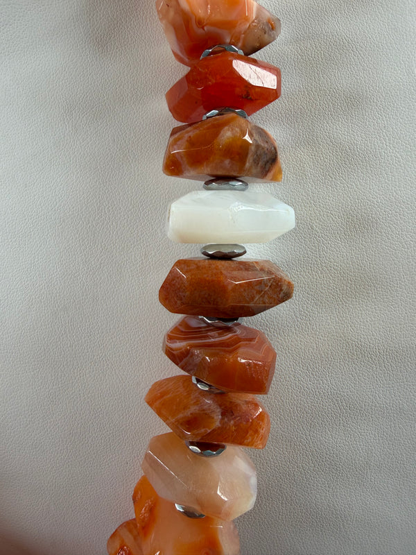 ORANGE AGATE & FACETED HEMATITE SPACERS STATEMENT NECKLACE 20-24" (MW 398)
