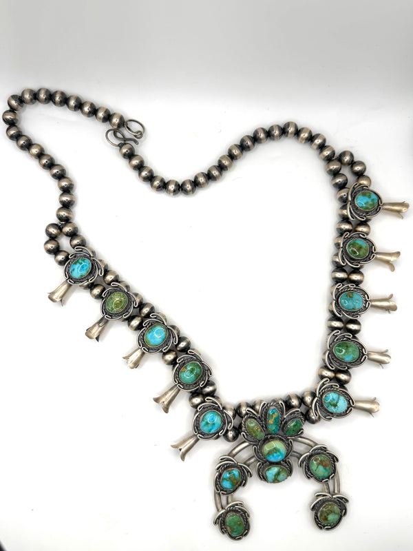GILBERT NEZ SONORAN GOLD TURQUOISE NATIVE HANDMADE SQUASH BLOSSOM 30" (TC 10)