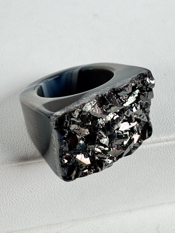 BLACK AGATE & HEMATITE GEMFIRE RING SIZE 8" (MW 314)