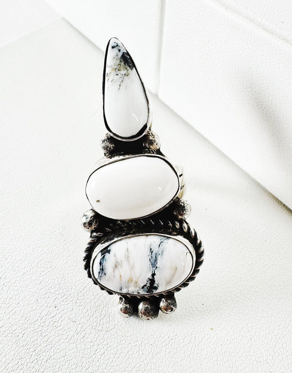 (MARKDOWN ALERT‼️) NAVAJO HANDMADE WHITE BUFFALO TURQUOISE RING SIZE 8 (MW58)