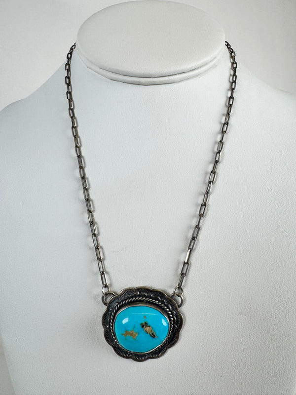 NATIVE HANDMADE GILBERT PLATERO KINGMAN TURQUOISE ADJUSTABLE NECKLACE (AH 13)