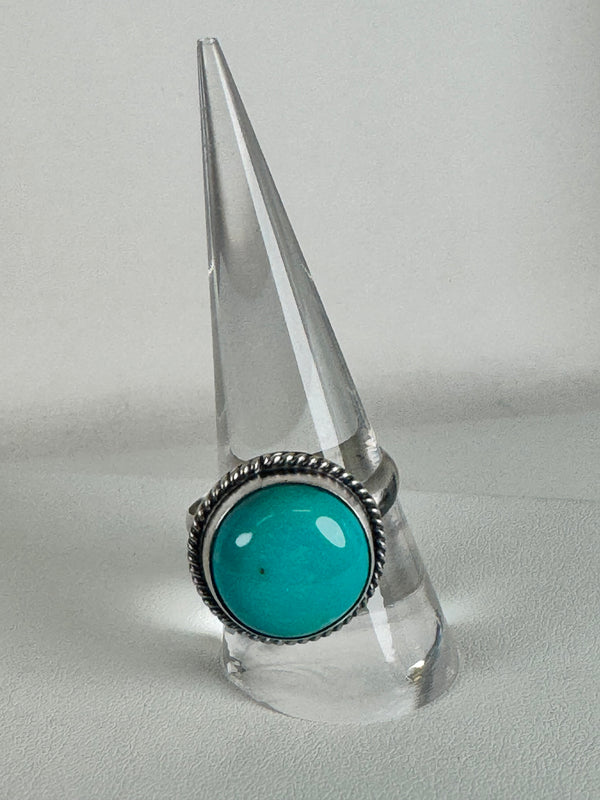 NATIVE HANDMADE BLUE GLACIER TURQUOISE ADJUSTABLE OVAL RING STAMPED T.  (CO 47)