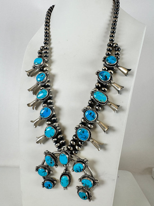 RARE NATIVE HANDMADE GILBERT NEZ KINGMAN TURQUOISE SQUASH BLOSSOM 26" (LB 1)