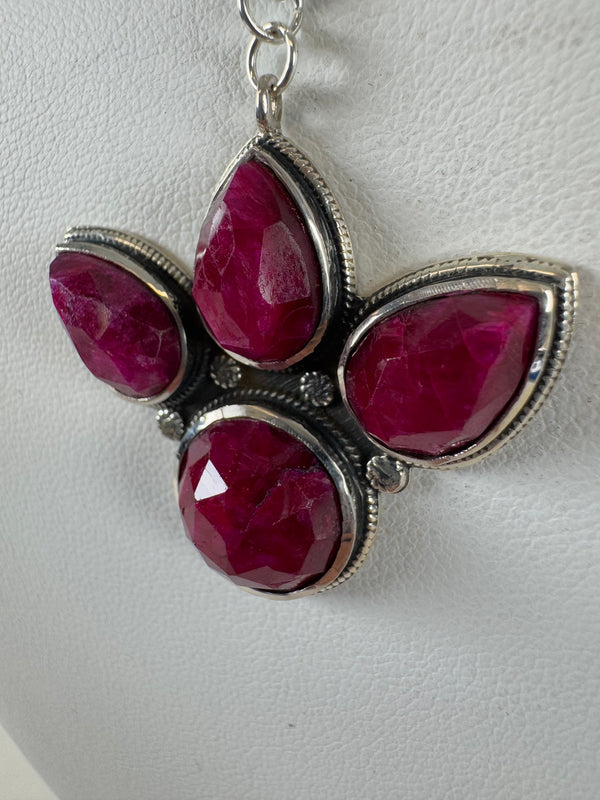 FACETED RUBY PAW PRINT NECKLACE 16-22" (LB 92)
